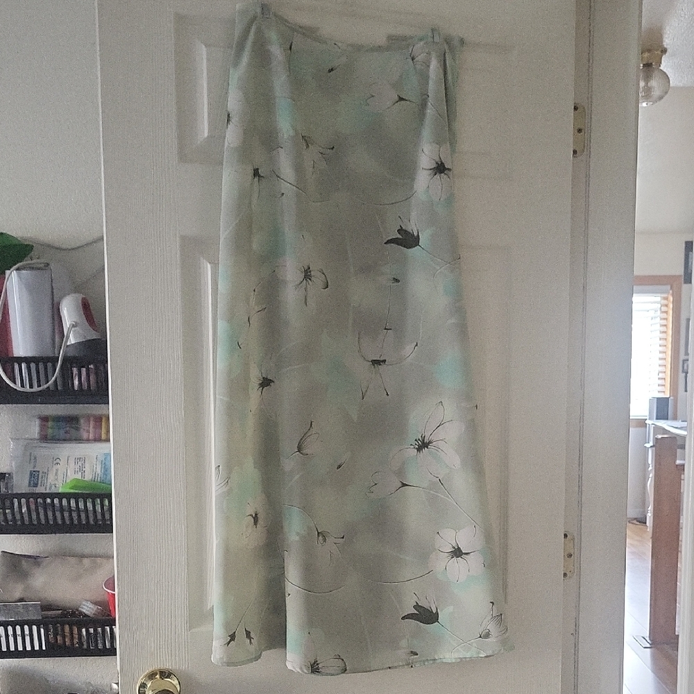 Floral Midi Skirt